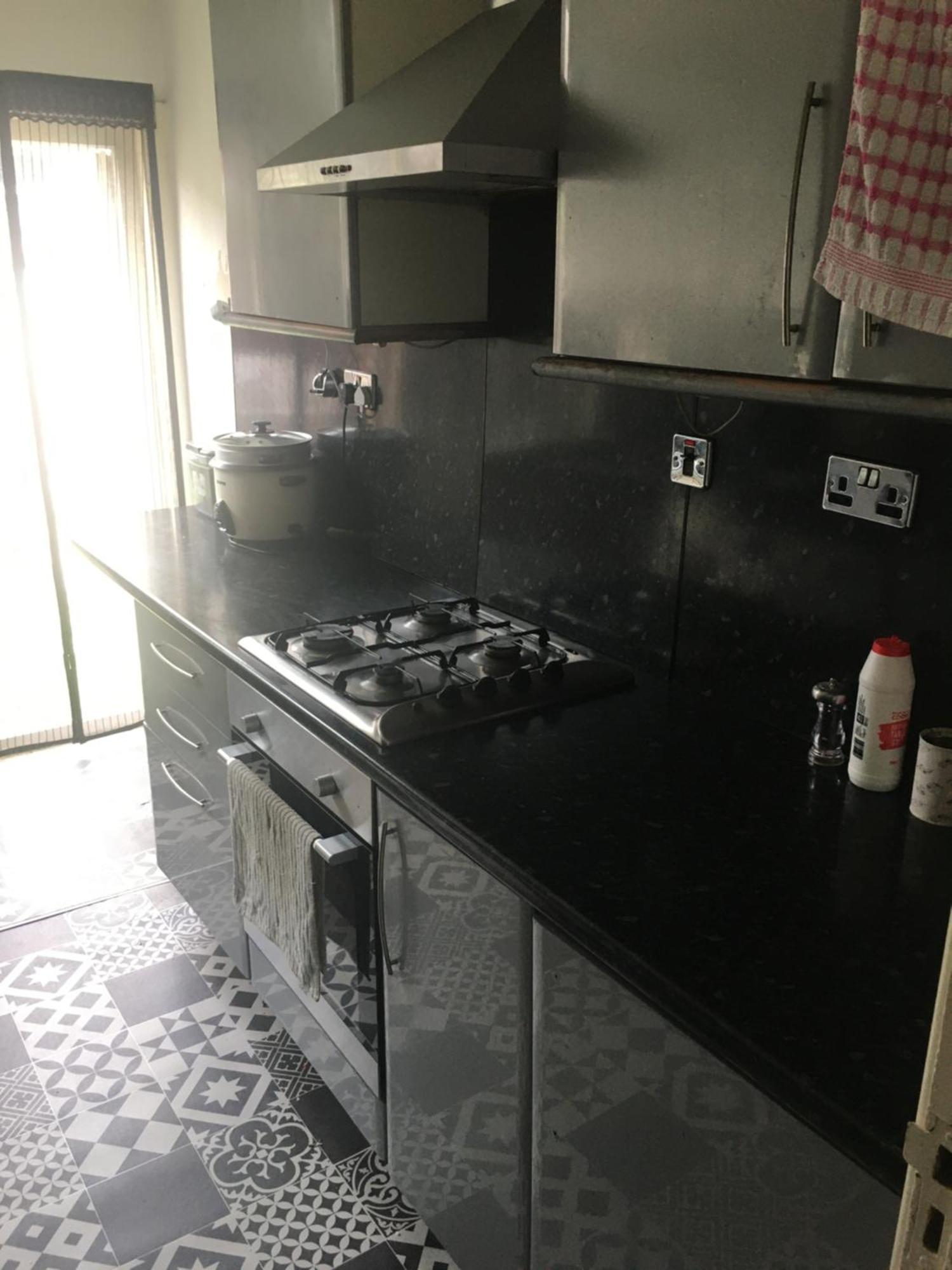 Single Room - Town & University Nearby, 24H Bus, Airport-Linked マンチェスター エクステリア 写真