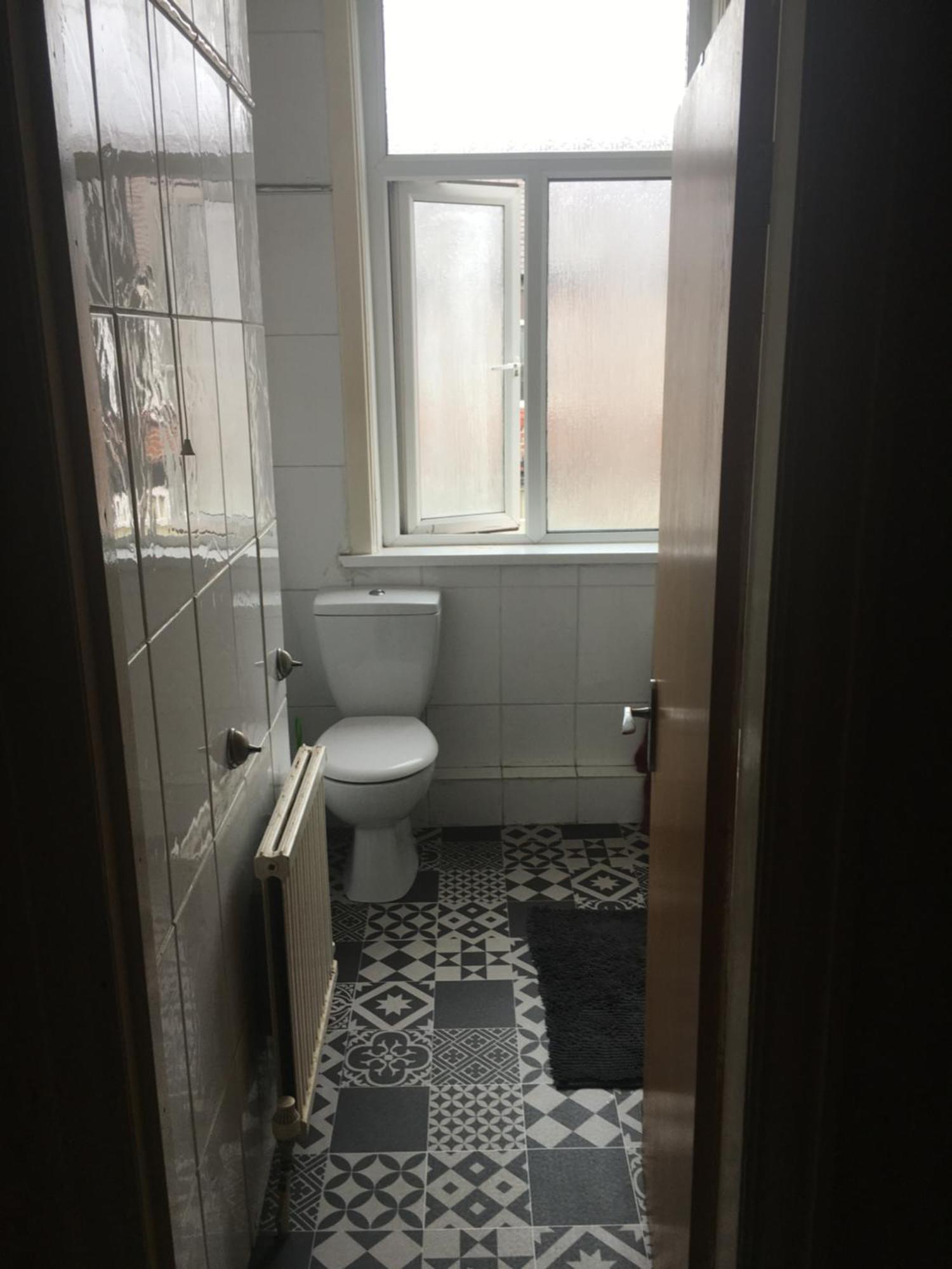 Single Room - Town & University Nearby, 24H Bus, Airport-Linked マンチェスター エクステリア 写真
